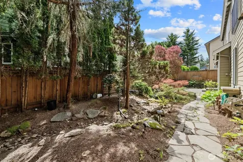 4708 Smithers Avenue S Renton WA 98055