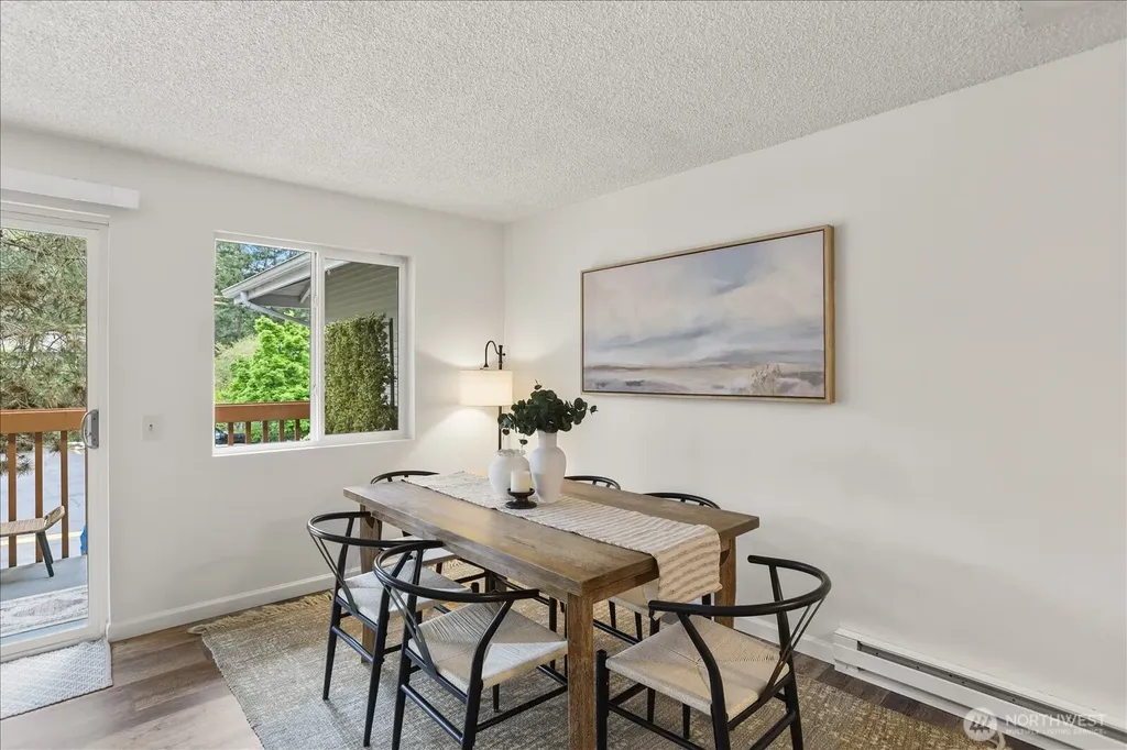 17110 NE 45th Street Redmond WA 98052