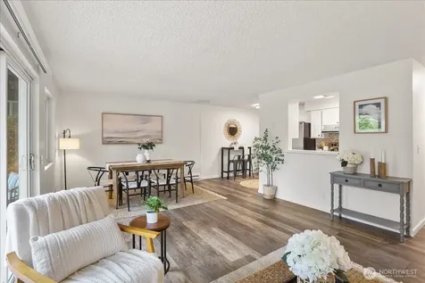 17110 NE 45th Street Redmond WA 98052