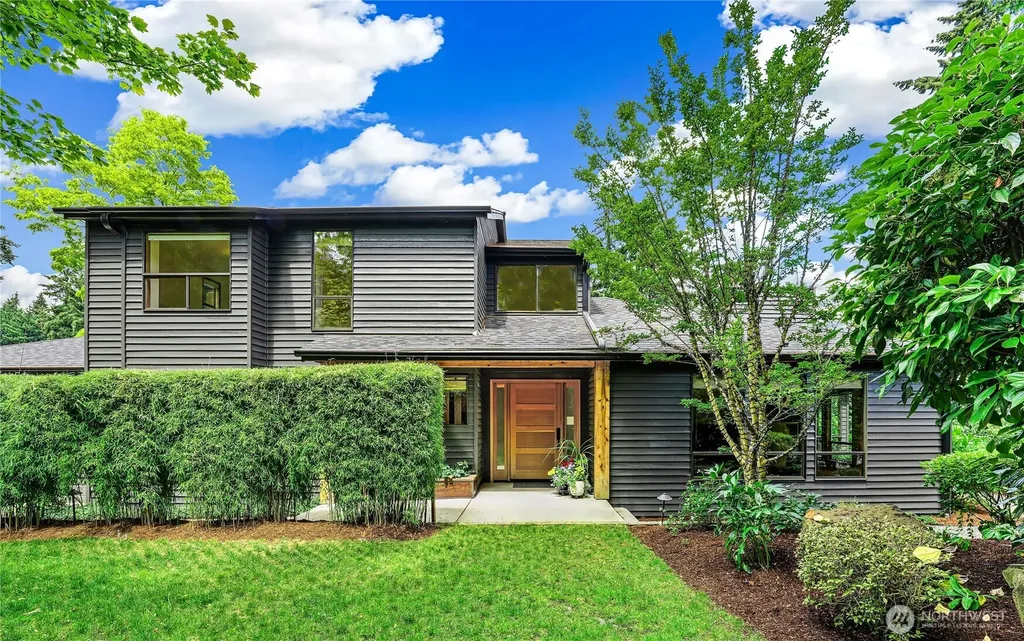2234 108th Avenue SE Bellevue WA 98004