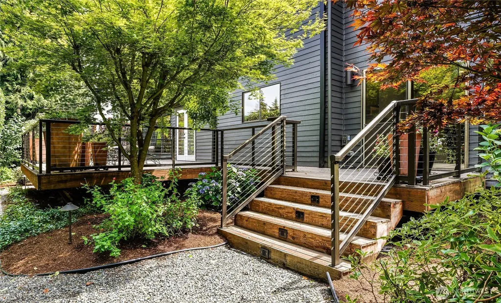 2234 108th Avenue SE Bellevue WA 98004