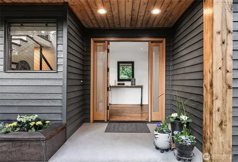 2234 108th Avenue SE Bellevue WA 98004
