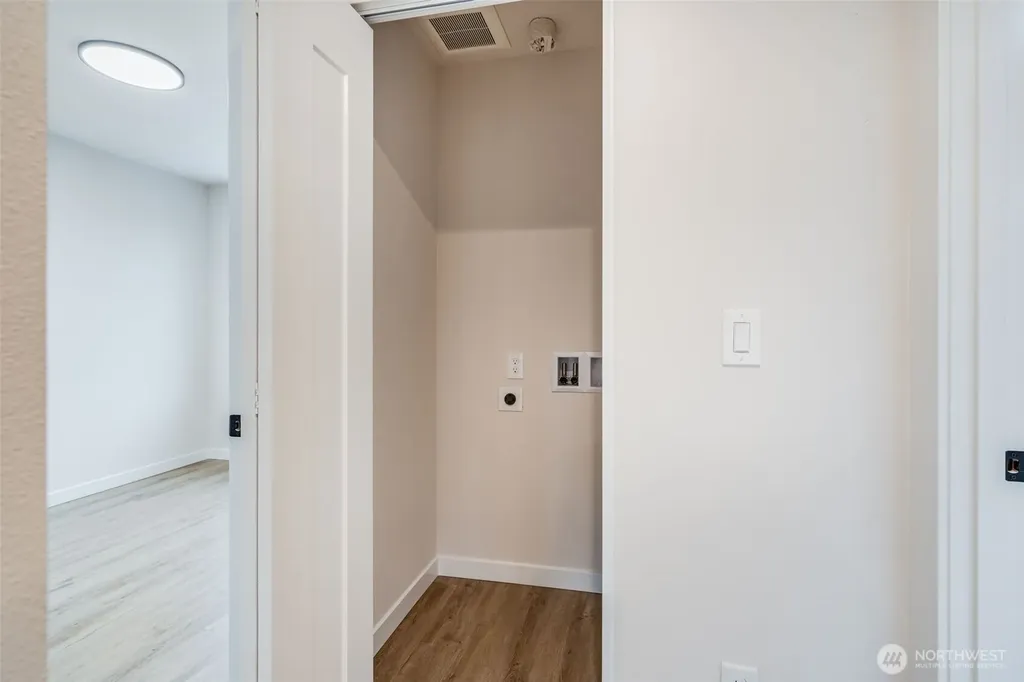 12531 25th Avenue NE Seattle WA 98125