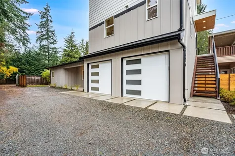 12531 25th Avenue NE Seattle WA 98125