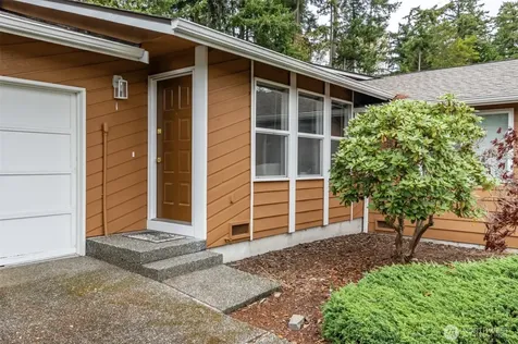 665 NW Atalanta Way Oak Harbor WA 98277