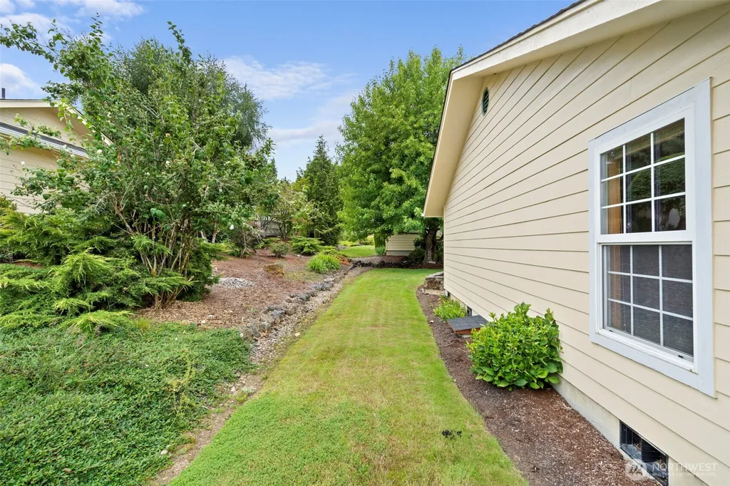 104 William Faulkner Drive Centralia WA 98531
