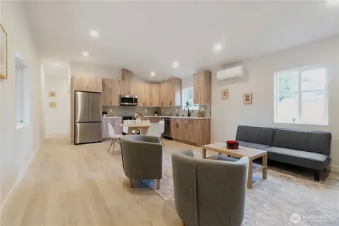 12531 25th Avenue NE Seattle WA 98125