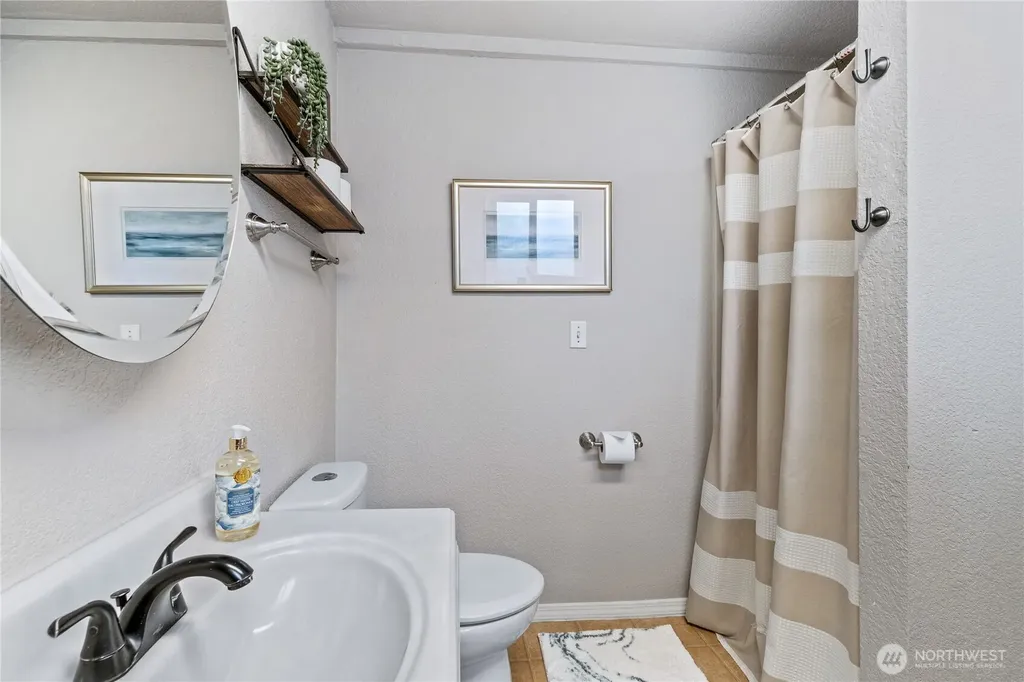 4001 176th Street SW Lynnwood WA 98037