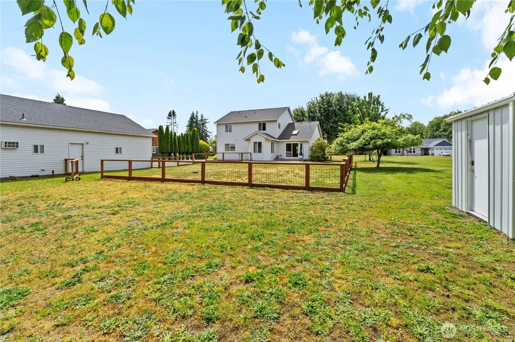 52 Morgan Drive Cathlamet WA 98612
