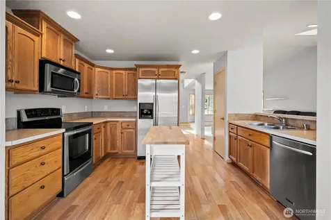 52 Morgan Drive Cathlamet WA 98612