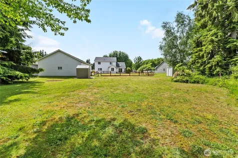 52 Morgan Drive Cathlamet WA 98612