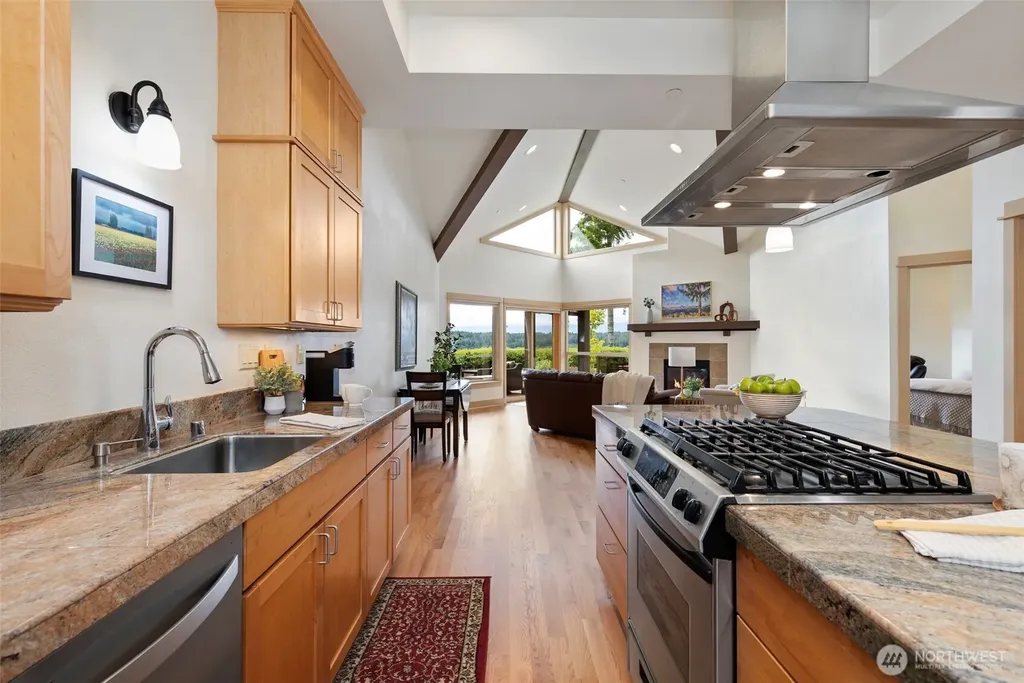 383 Romance Hill Road Belfair WA 98528