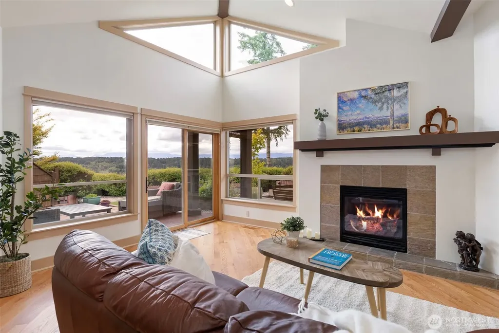 383 Romance Hill Road Belfair WA 98528