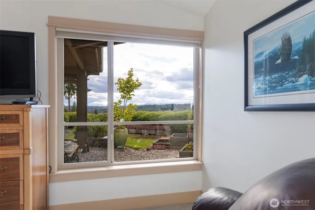 383 Romance Hill Road Belfair WA 98528