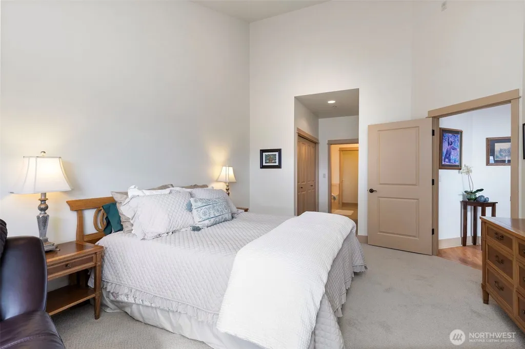 383 Romance Hill Road Belfair WA 98528