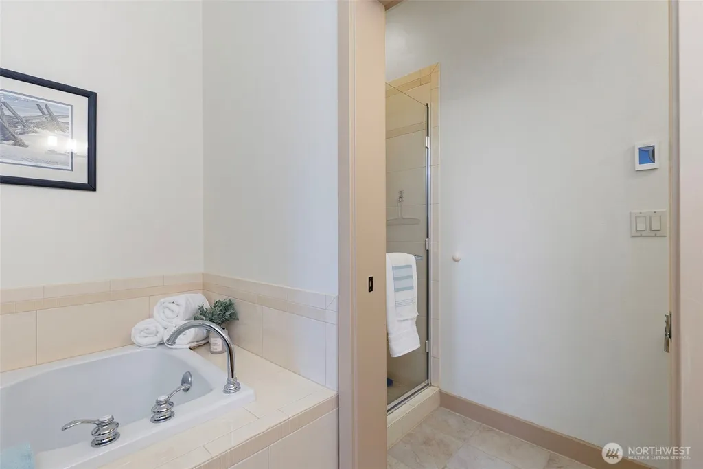 383 Romance Hill Road Belfair WA 98528