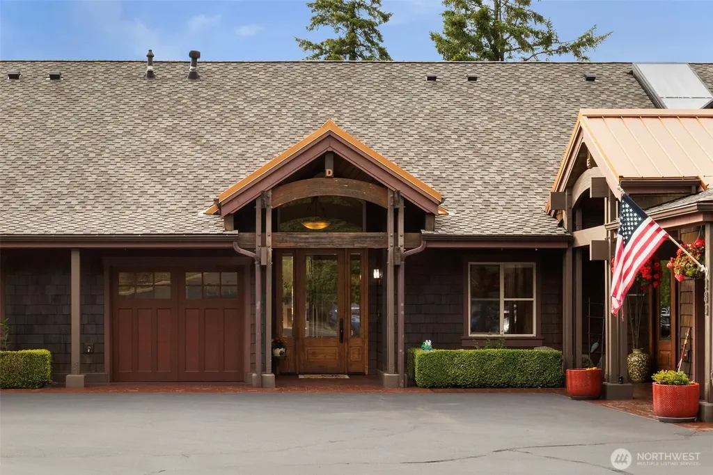 383 Romance Hill Road Belfair WA 98528