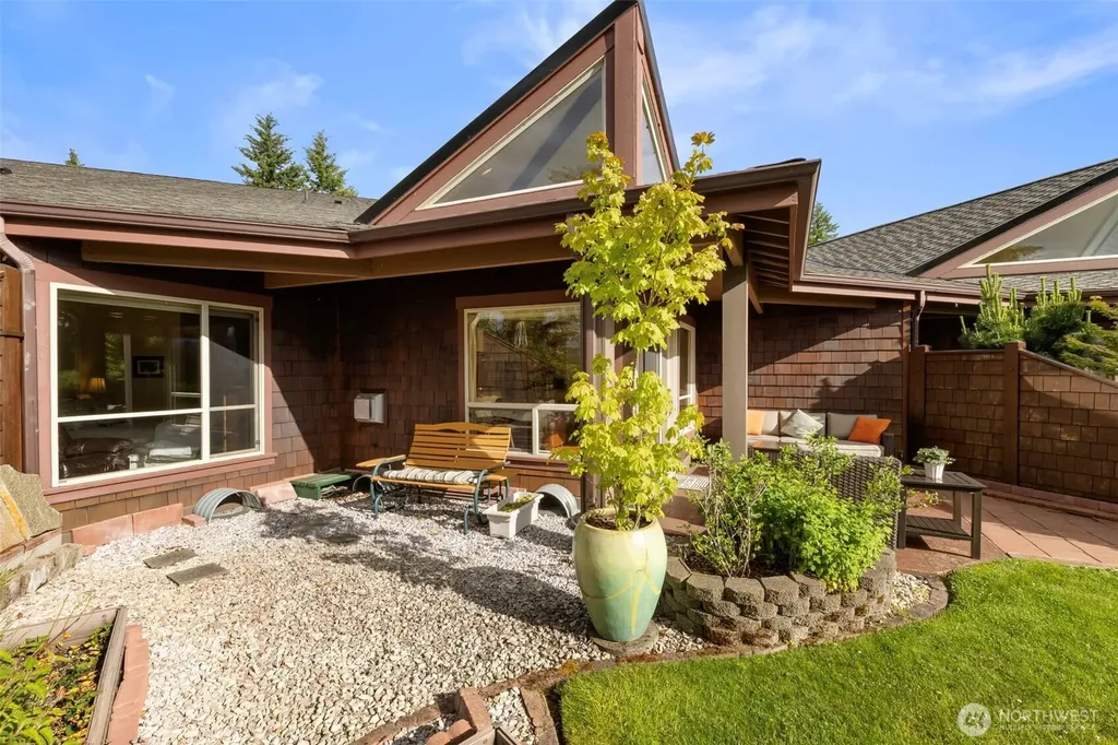 383 Romance Hill Road Belfair WA 98528