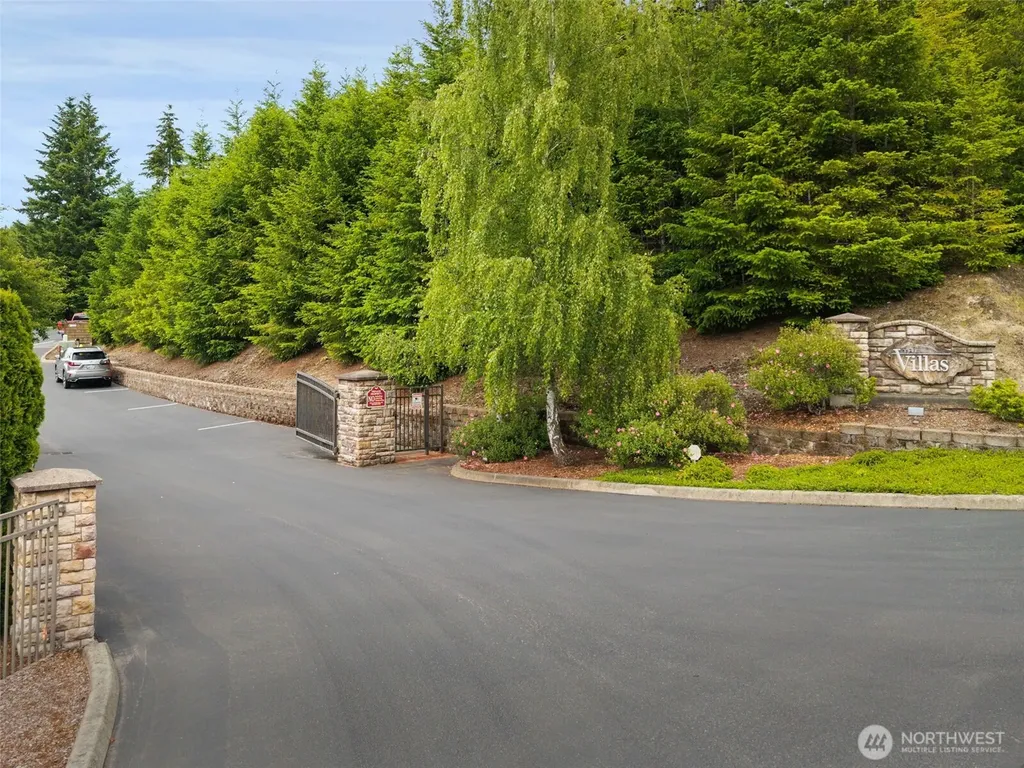 383 Romance Hill Road Belfair WA 98528
