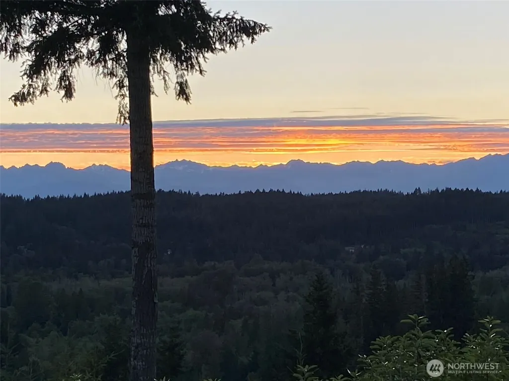 383 Romance Hill Road Belfair WA 98528