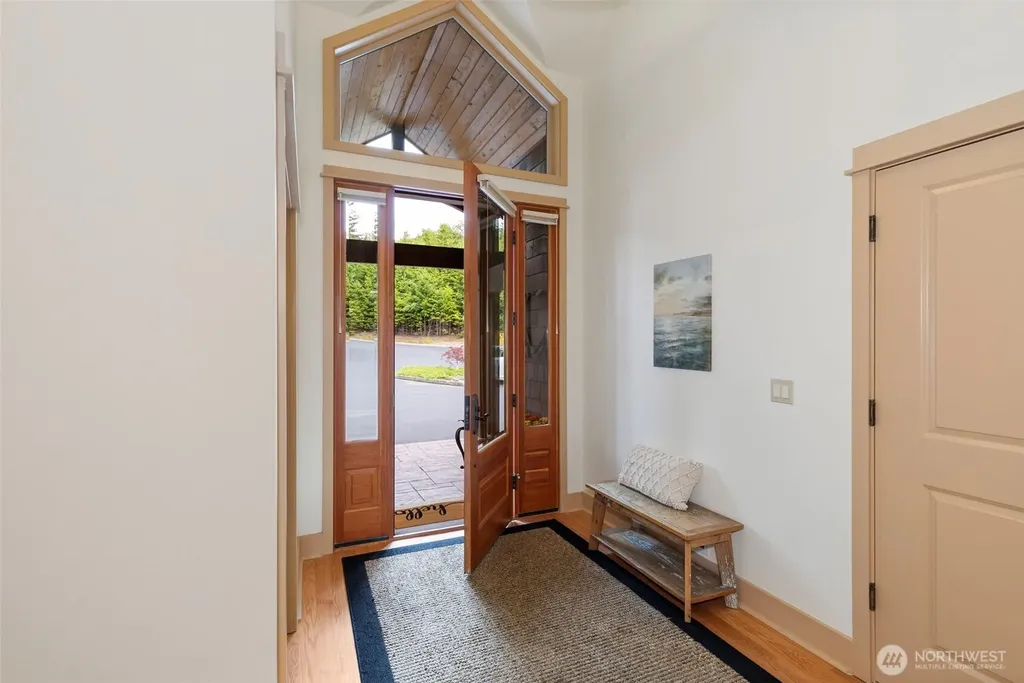 383 Romance Hill Road Belfair WA 98528