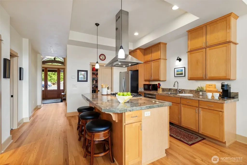 383 Romance Hill Road Belfair WA 98528
