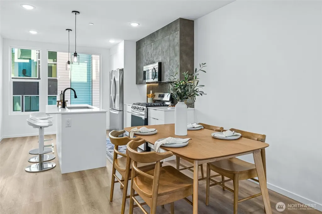 12512 35th Avenue NE Seattle WA 98125
