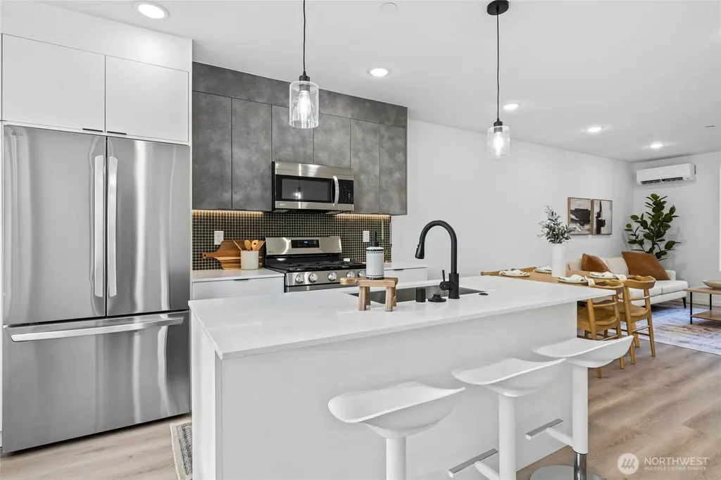 12512 35th Avenue NE Seattle WA 98125
