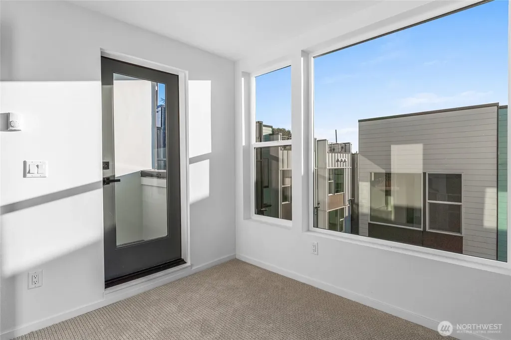 12512 35th Avenue NE Seattle WA 98125