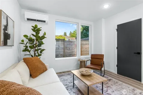 12512 35th Avenue NE Seattle WA 98125