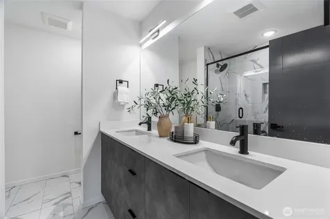 12512 35th Avenue NE Seattle WA 98125