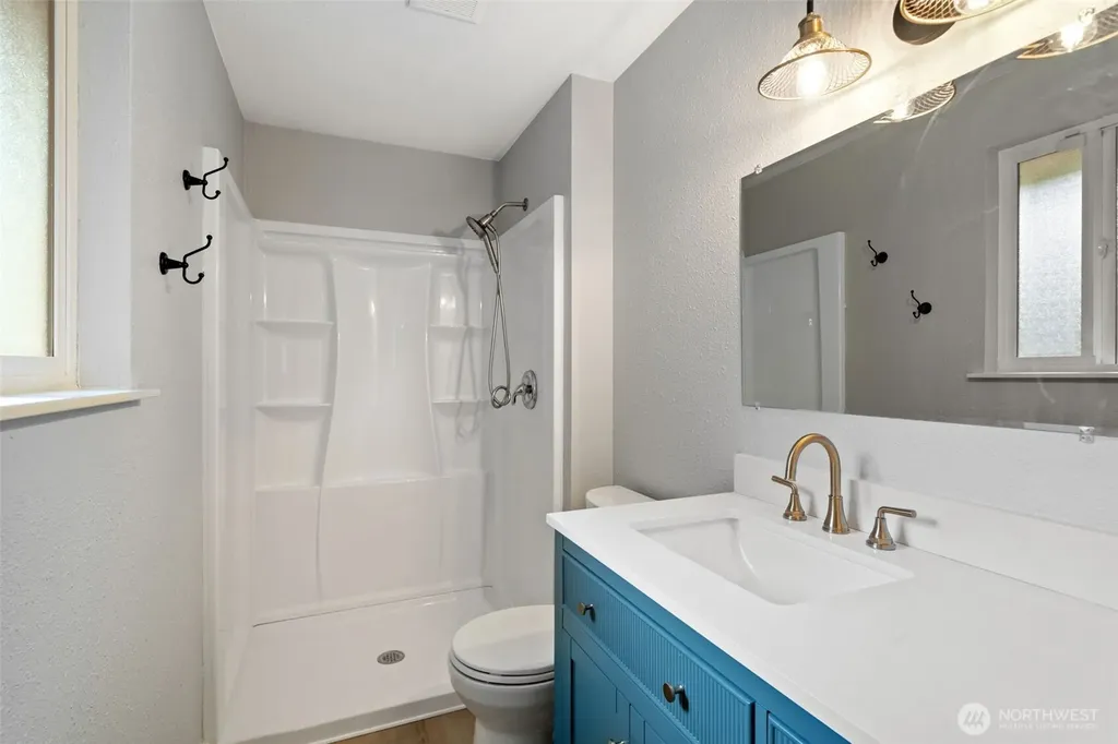 9435 Echo Valley Road NW Bremerton WA 98312