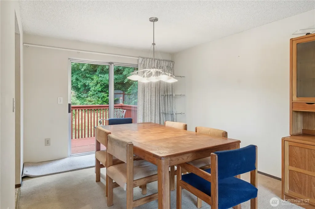 14610 SE 198th Street Renton WA 98058
