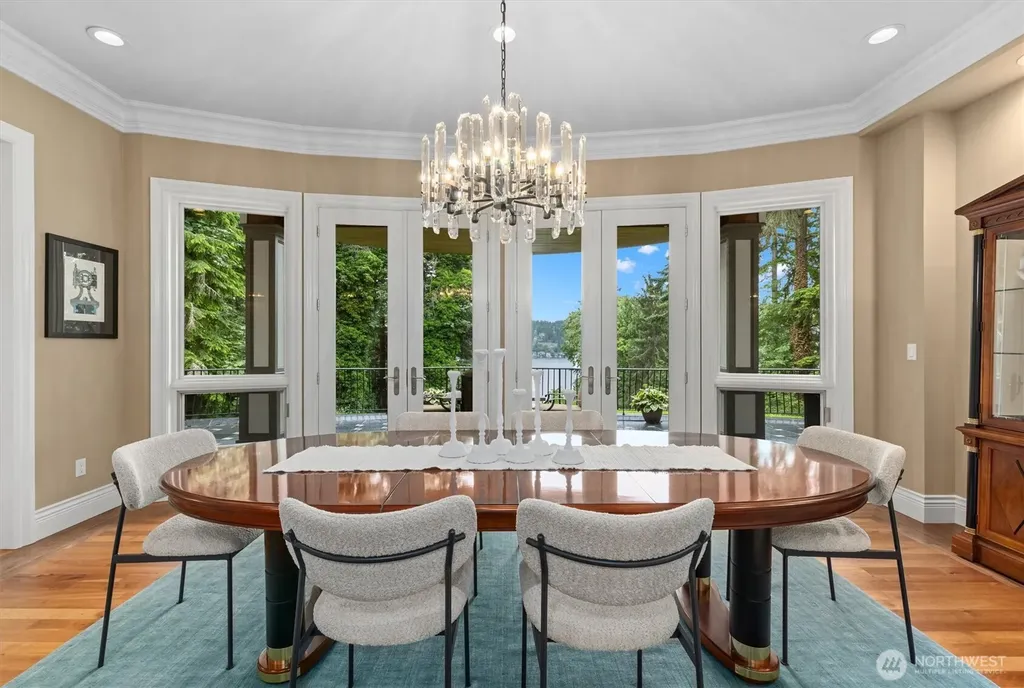 6434 E Mercer Way Mercer Island WA 98040