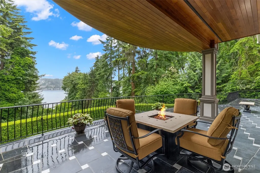 6434 E Mercer Way Mercer Island WA 98040