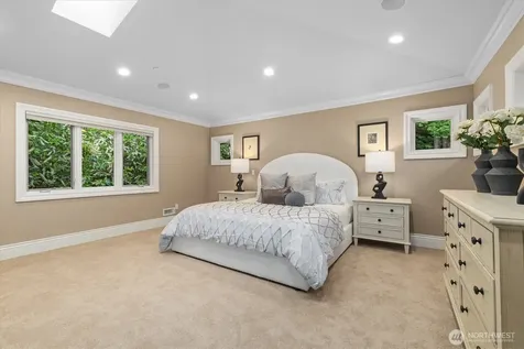 6434 E Mercer Way Mercer Island WA 98040