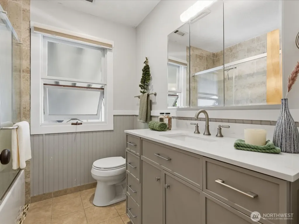 301 W Plum Street Centralia WA 98531