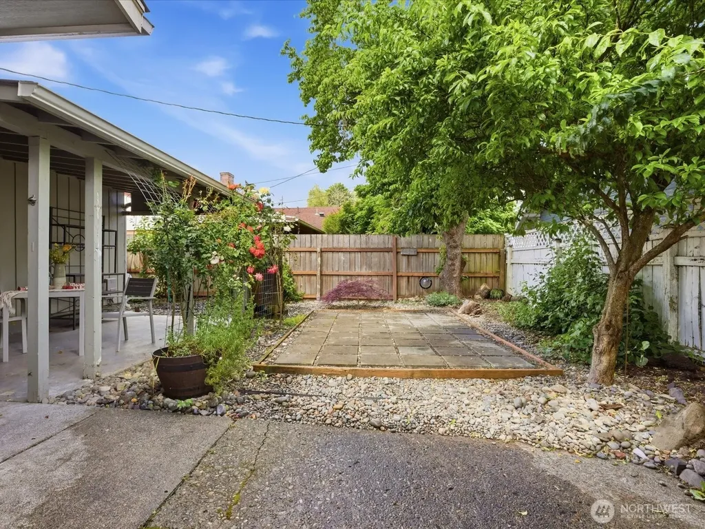 301 W Plum Street Centralia WA 98531