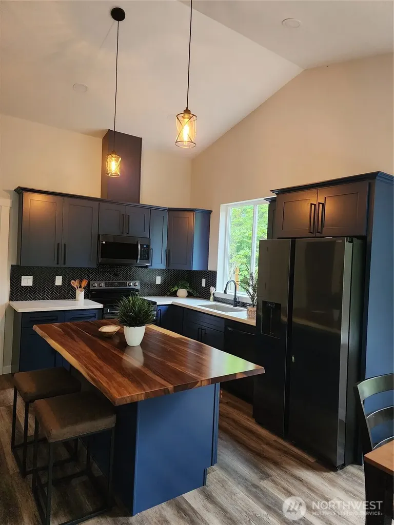 18702 Rampart Lane SE Yelm WA 98597