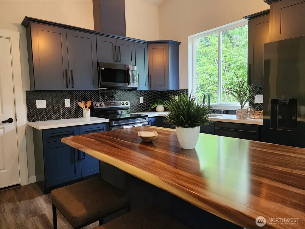 18702 Rampart Lane SE Yelm WA 98597