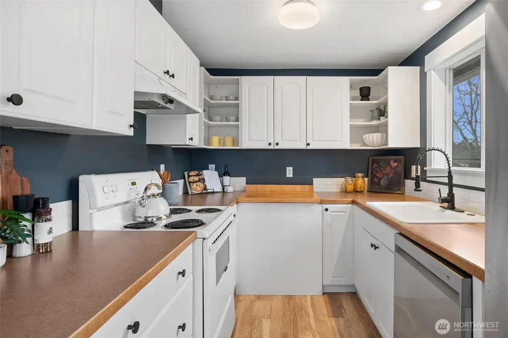 3912 S Findlay Street Seattle WA 98118