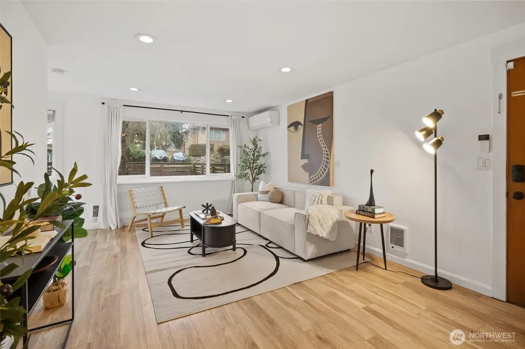 3912 S Findlay Street Seattle WA 98118