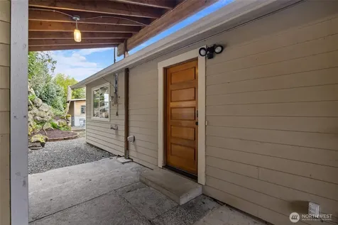 3912 S Findlay Street Seattle WA 98118