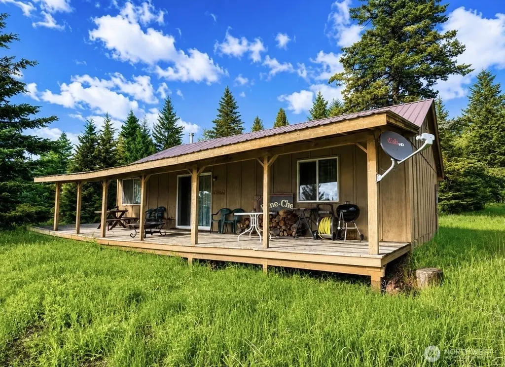 5 Brugh Road Oroville WA 98844