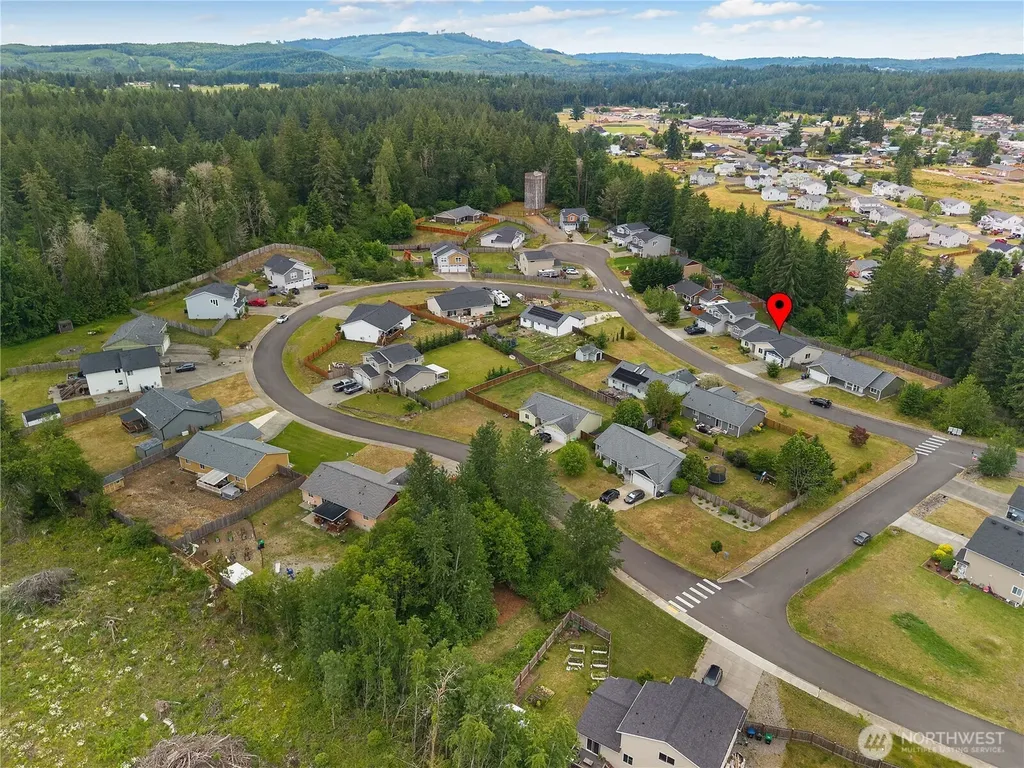 701 Myers Street SE Rainier WA 98576