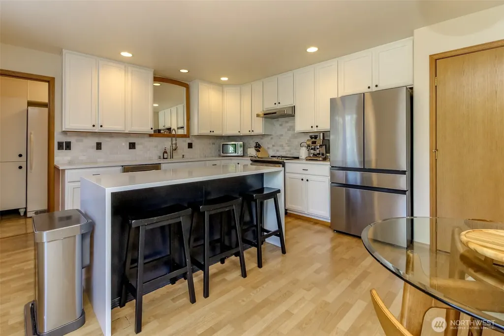 26216 233rd Court SE Maple Valley WA 98038