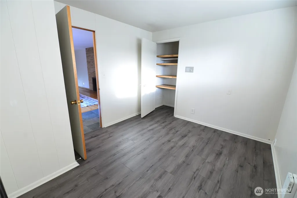 2228 Merchant Everett WA 98208