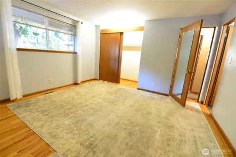 2228 Merchant Everett WA 98208