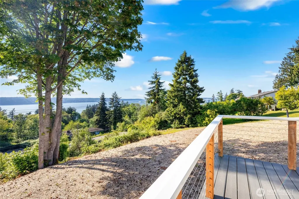 501 11th Street Mukilteo WA 98275