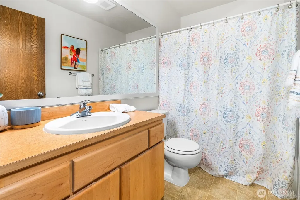 20301 19th Avenue NE Shoreline WA 98155
